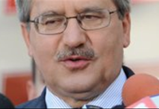 Bronis�aw Komorowski